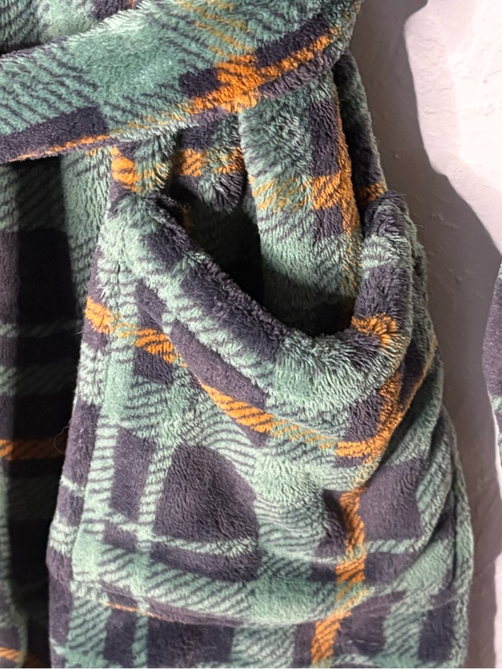 LL Bean Mens S Fleece Robe Green Plaid Shawl Collar Belted Plush Bathrobe Pocket - Picture 6 of 14